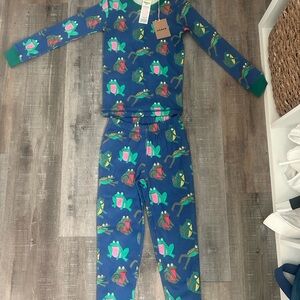 Mini Boden Glow-in-the-dark Pajamas
Surf The Web Frogs